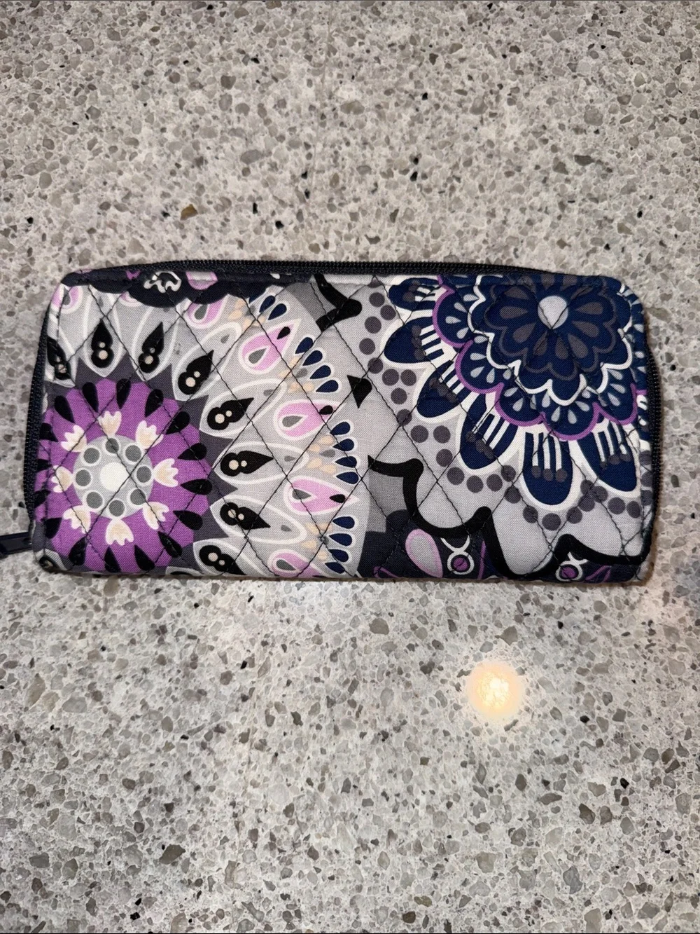 Vera Bradley Mimosa Medallion Hipster and Accordion Wallet. EUC